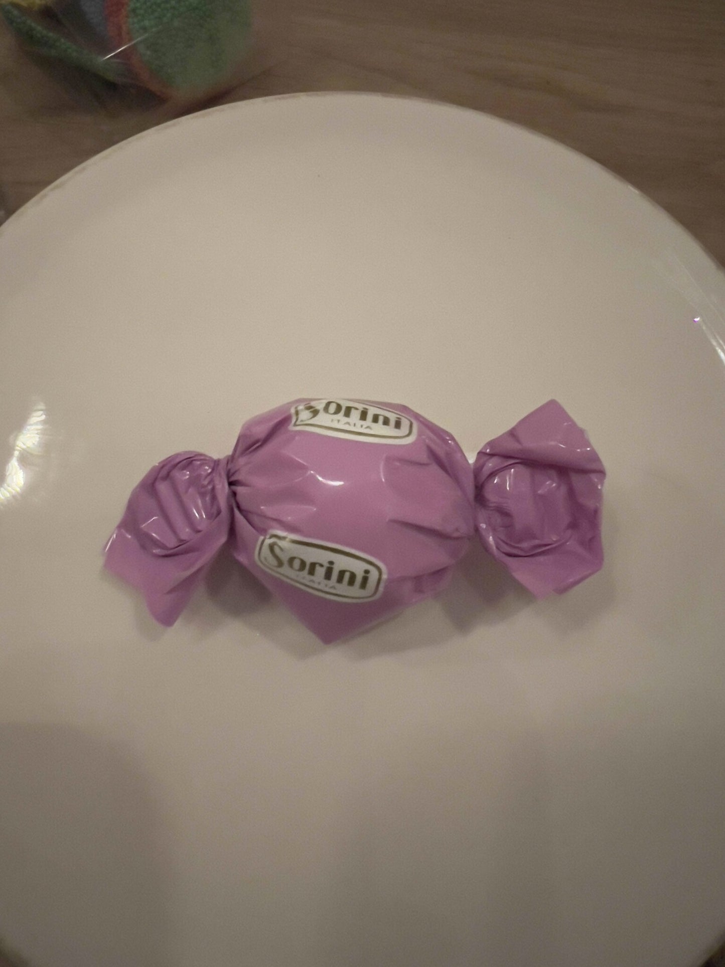 Chocoladebonbon Sorini Paars